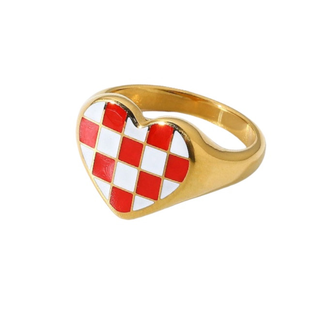 Red Queen ring